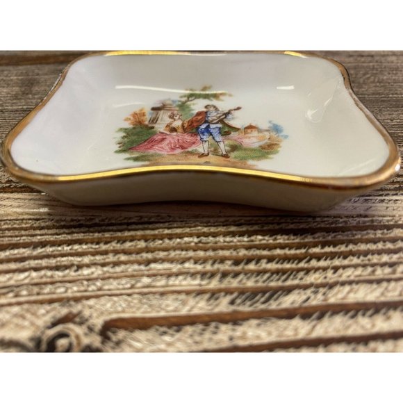 Vintage Limoge Of France Trinket Dish Porcelain Victorian Scene Romance - Picture 4 of 4